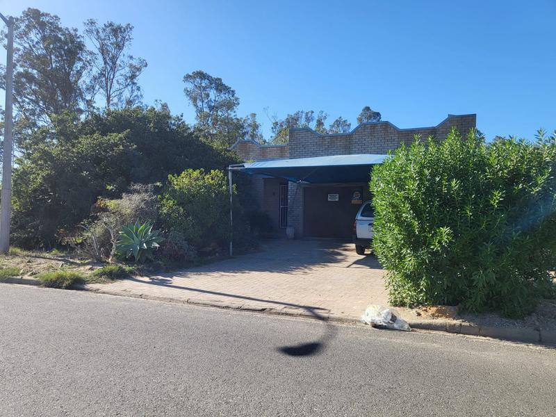4 Bedroom Property for Sale in Velddrif Western Cape